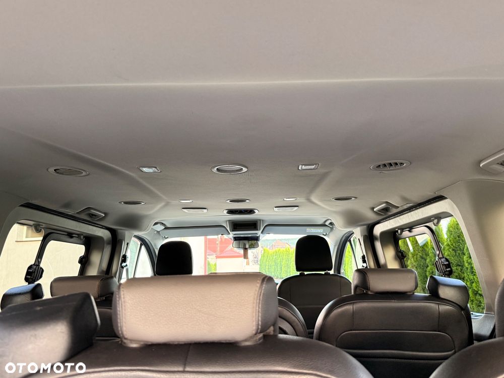 Ford Tourneo Custom 2.0 TDCi L2 Titanium - 28