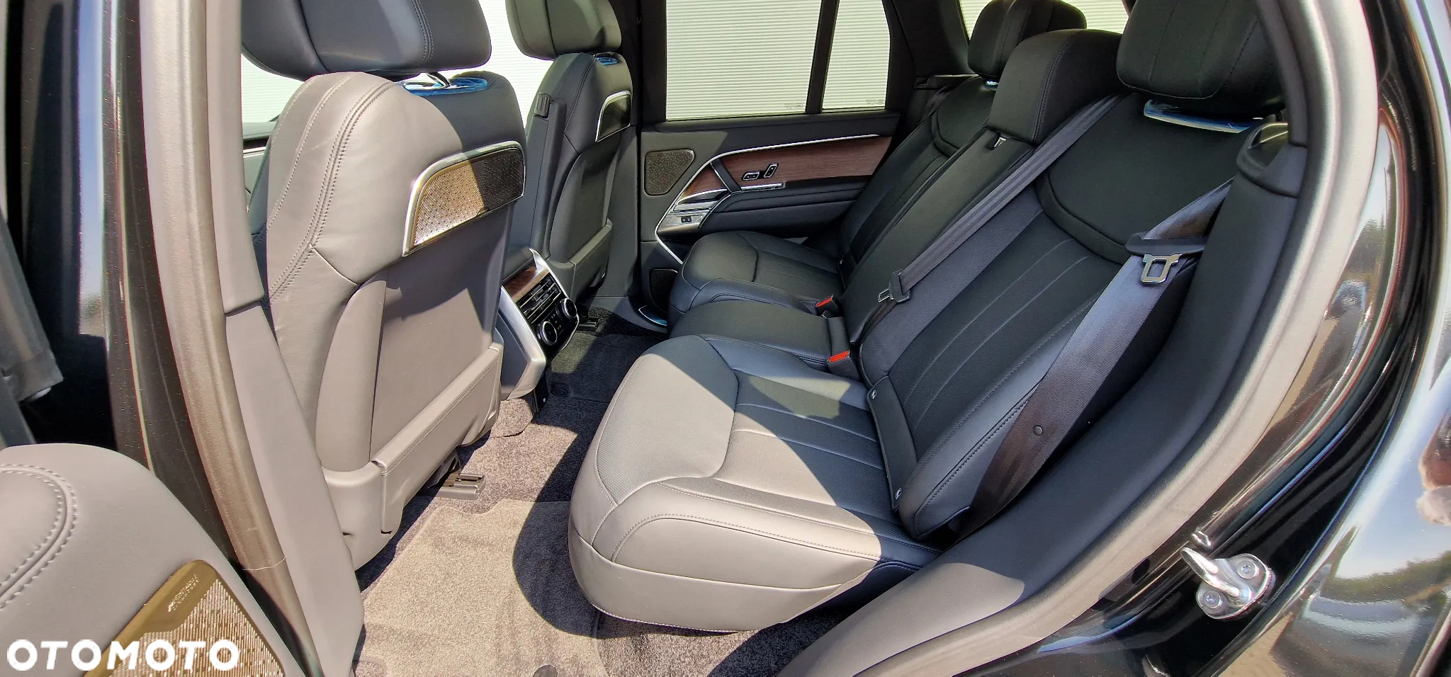 Land Rover Range Rover 3.0 D350 mHEV Autobiography - 10