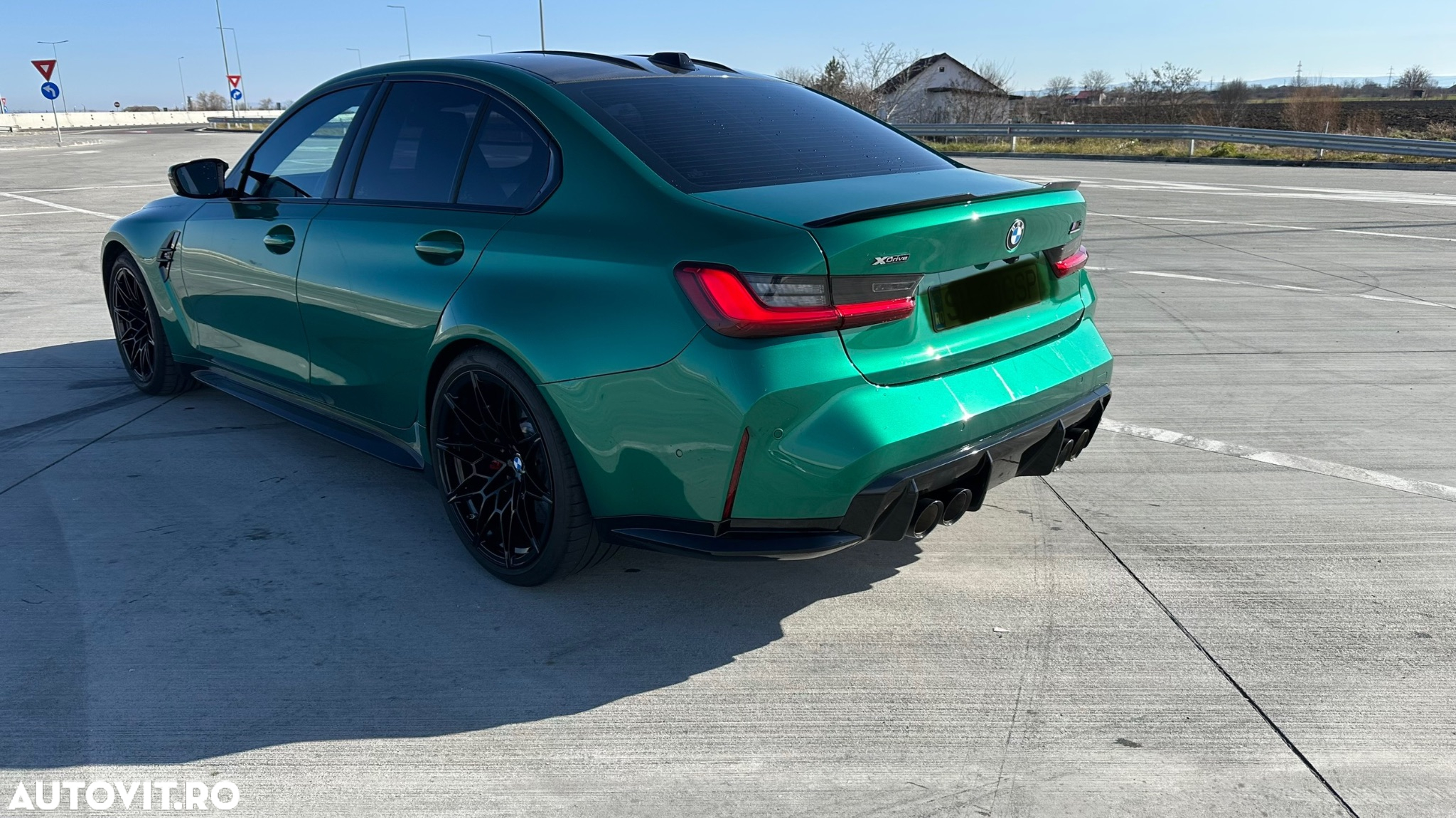 BMW M3 Competition M xDrive - 4