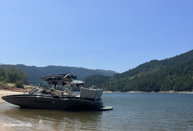 Mastercraft xt 22 - 2