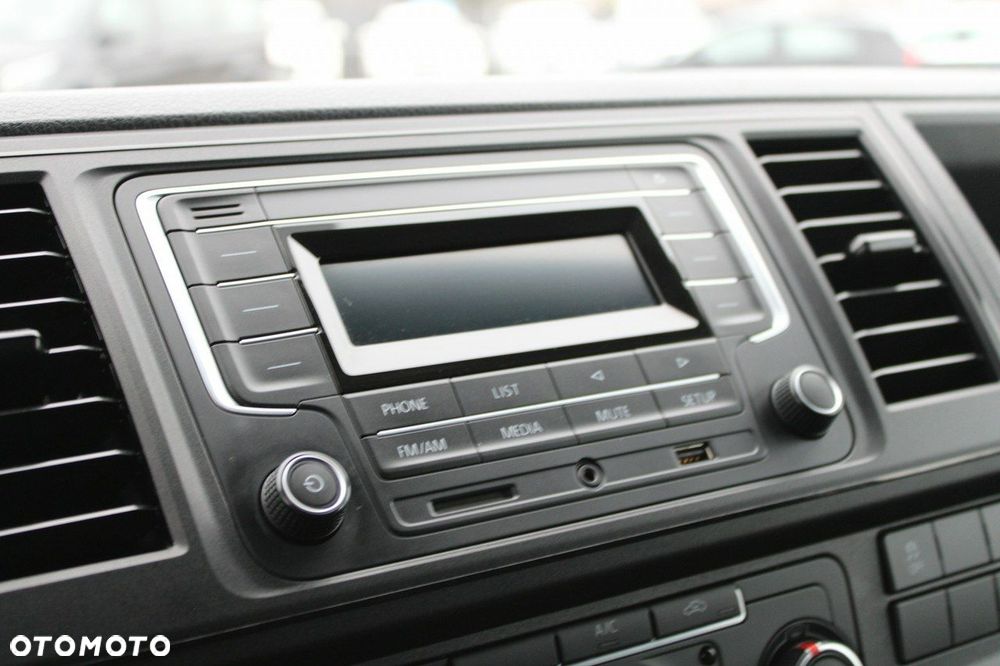 Volkswagen Transporter - 19