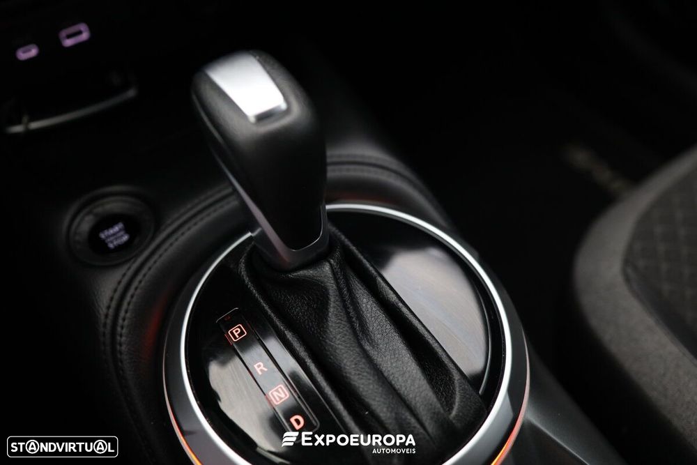 Nissan Juke 1.0 DIG-T N-Connecta DCT - 18