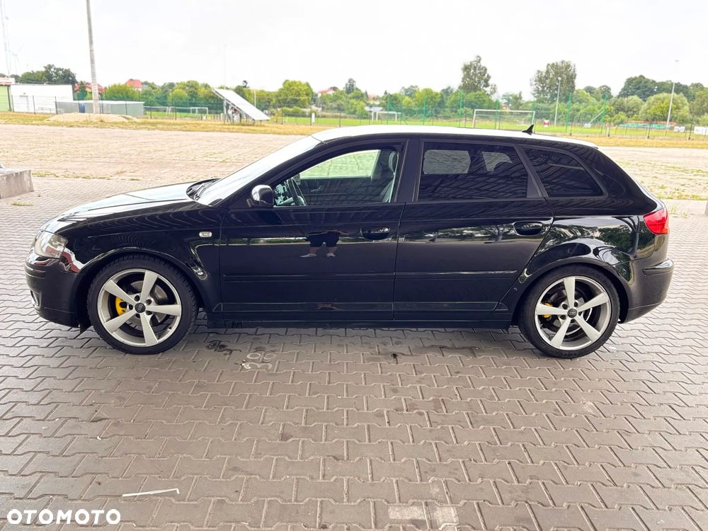 Audi A3 Sportback - 3