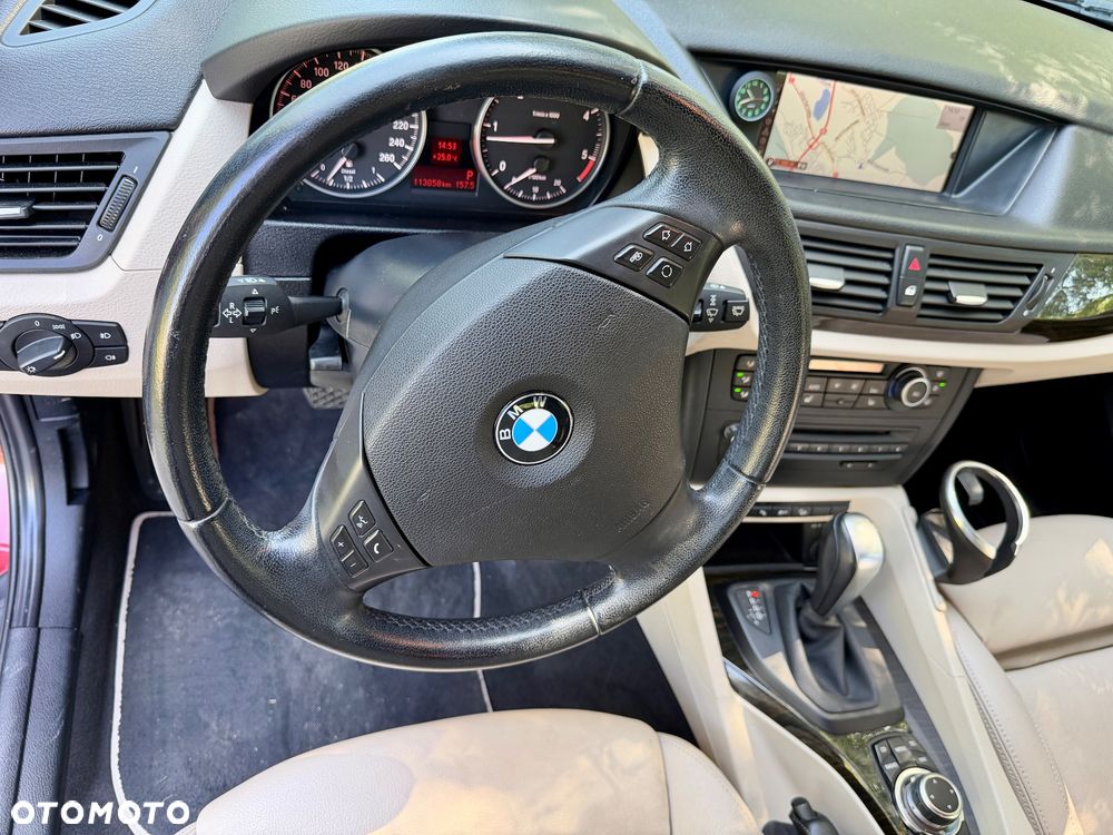 BMW X1 xDrive20d - 14