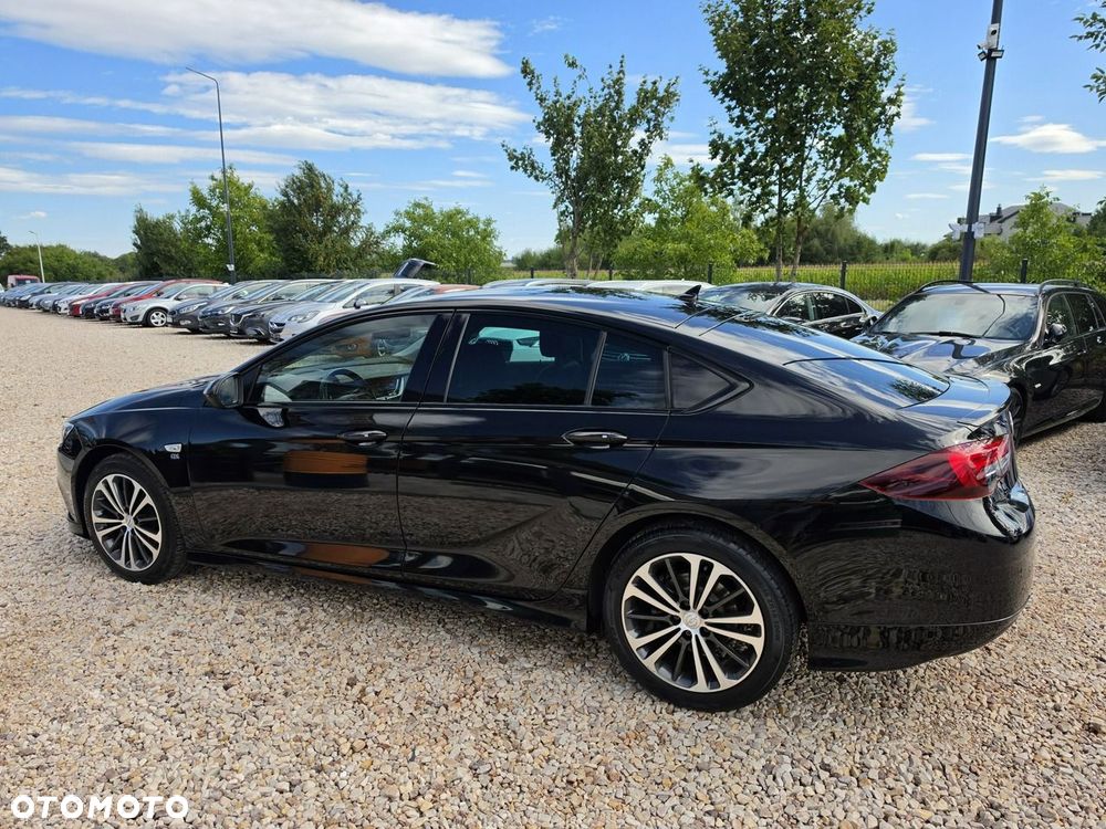 Opel Insignia 1.6 Exclusive - 13