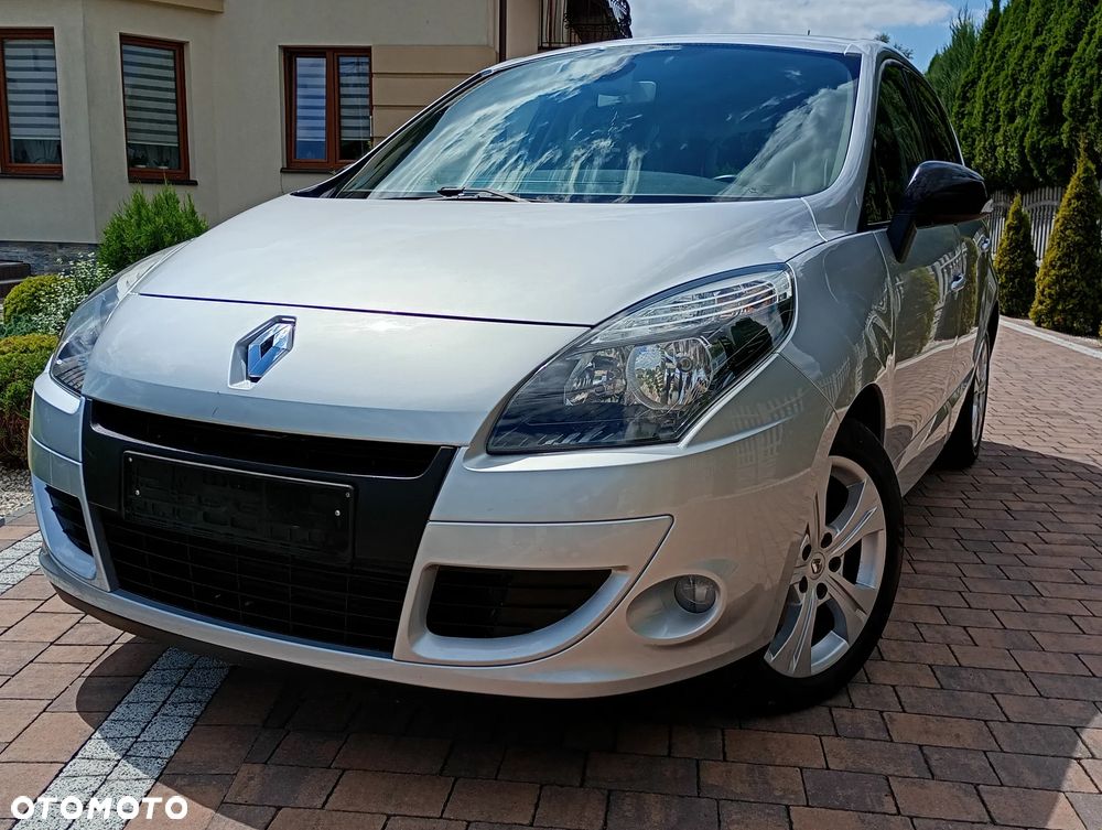 Renault Scenic - 1