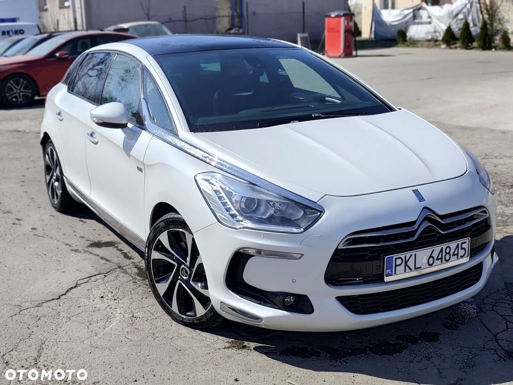 Citroën DS5 Hybrid4 EGS6 SportChic - 3