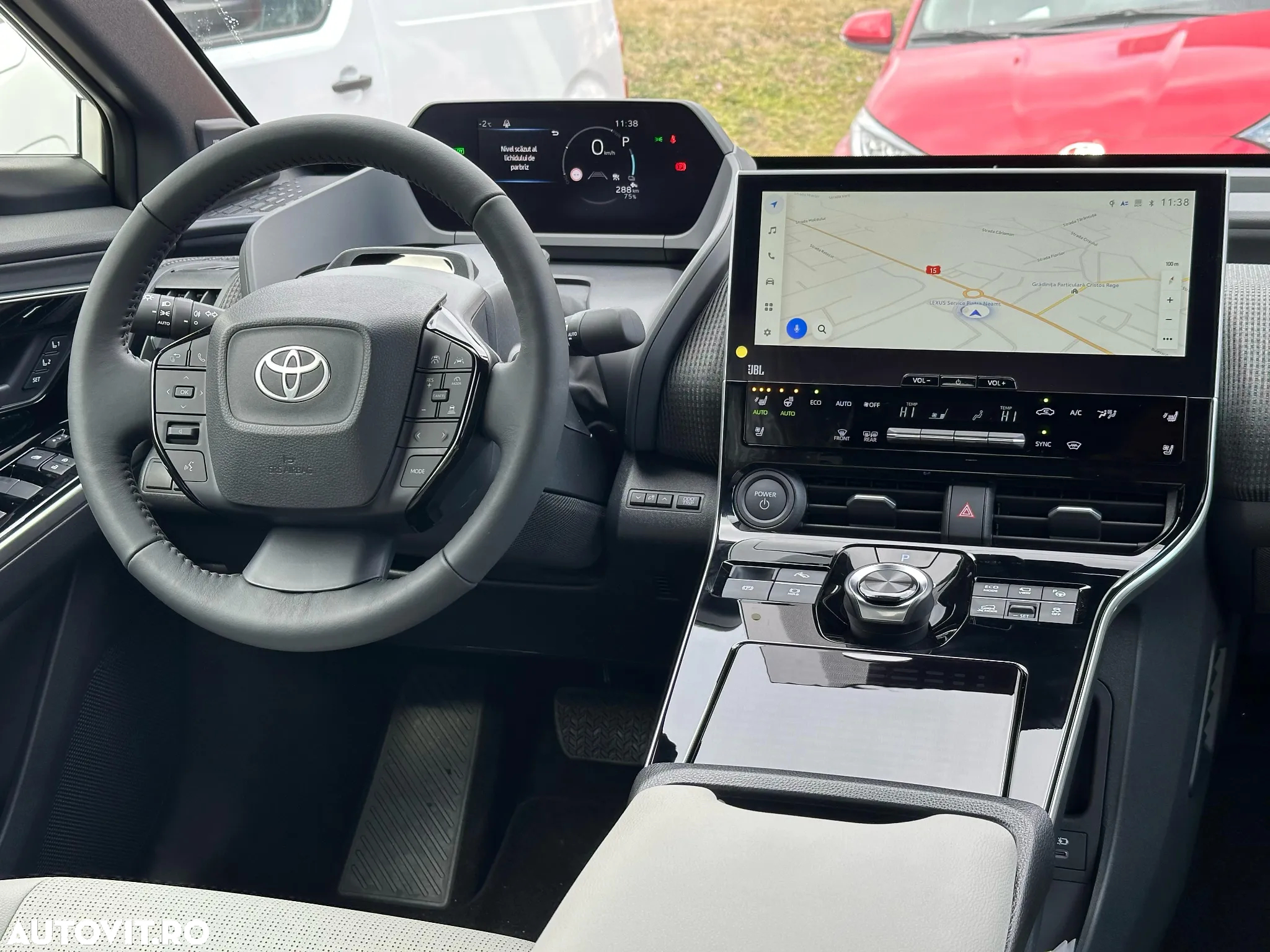 Toyota BZ4X 160 KW AWD (4x4) Luxury Solar Edition - 5