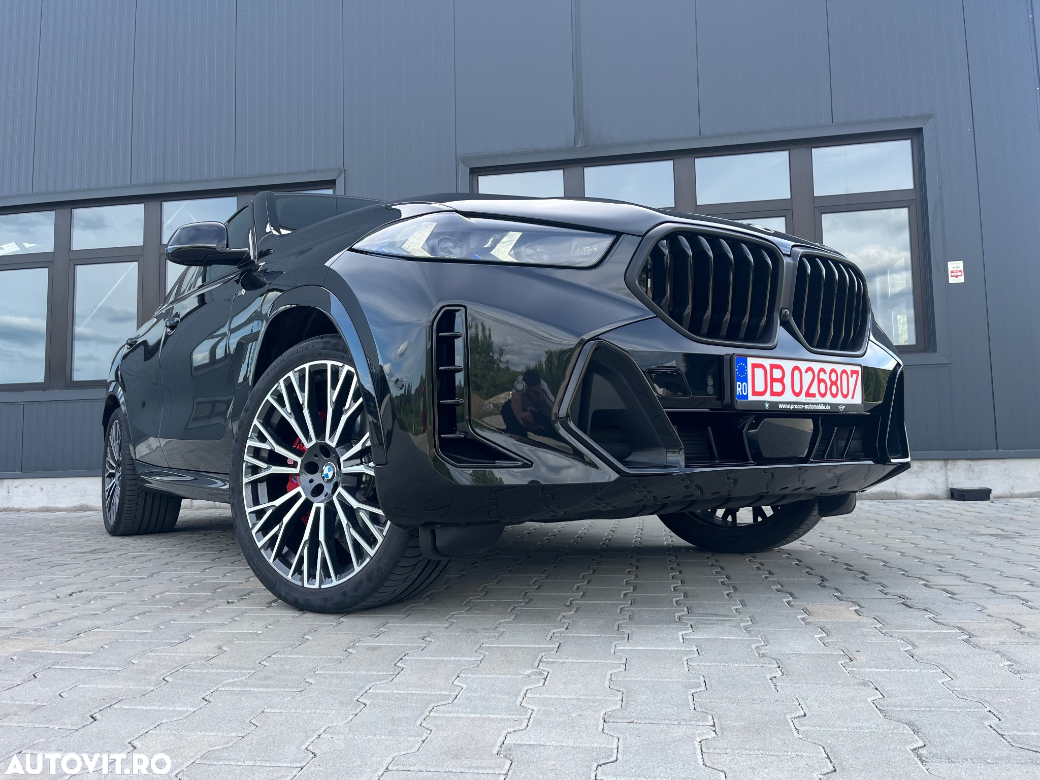 BMW X6 xDrive40i AT MHEV - 38