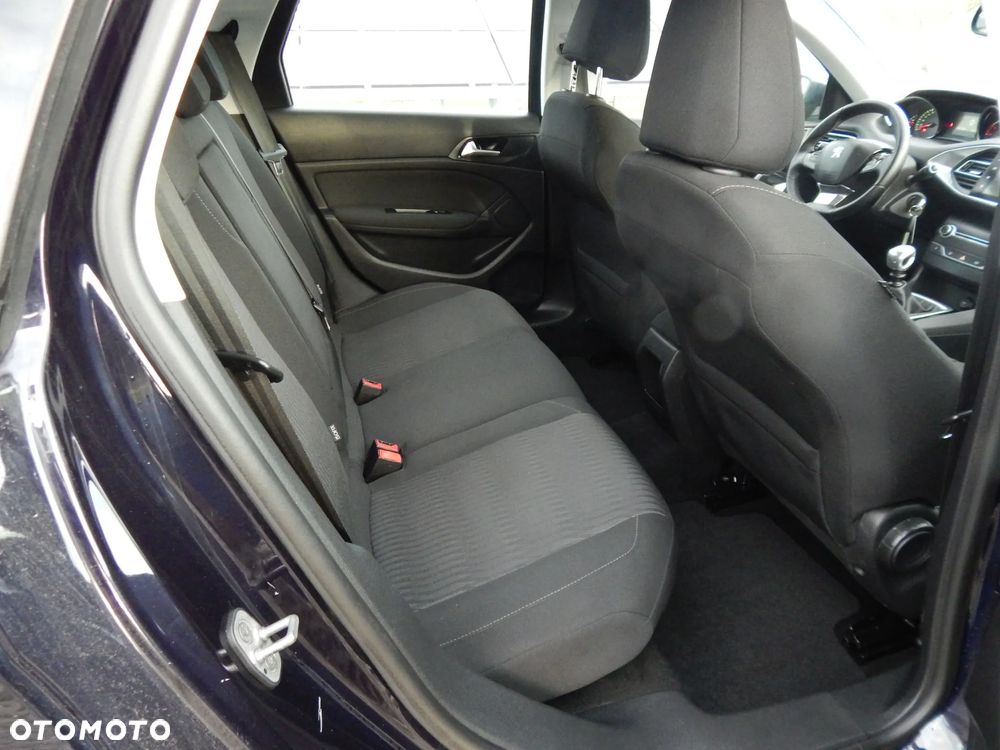 Peugeot 308 1.6 BlueHDi Active S&S - 10