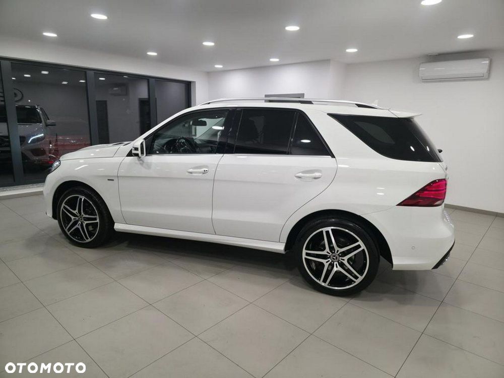 Mercedes-Benz GLE - 4