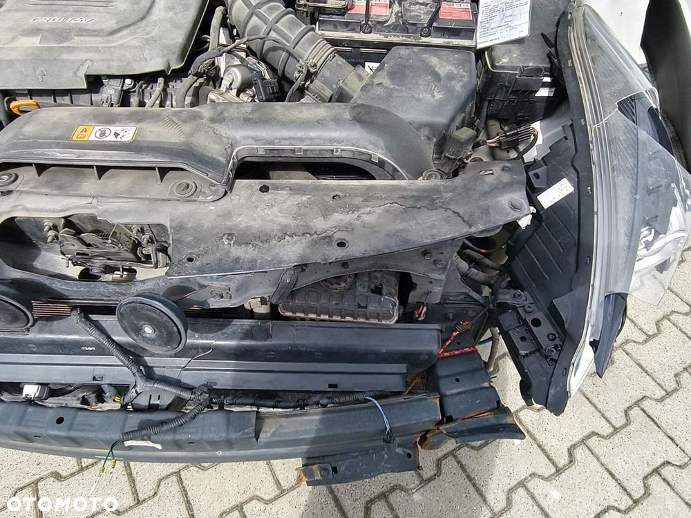 Hyundai i40 - 23