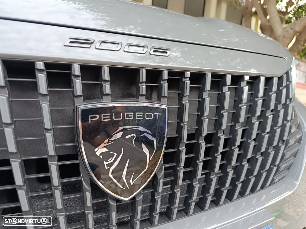 Peugeot 2008 1.2 PureTech Allure Pack - 8