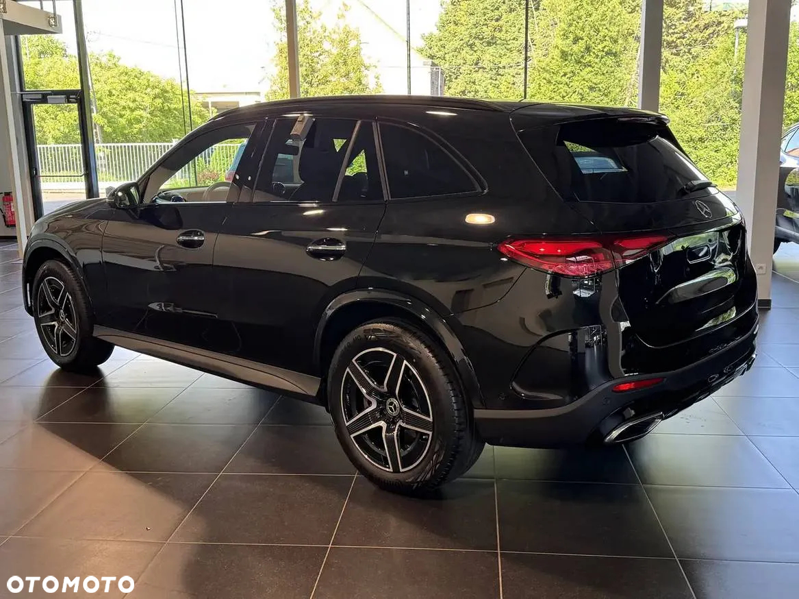 Mercedes-Benz GLC 200 4-Matic - 2