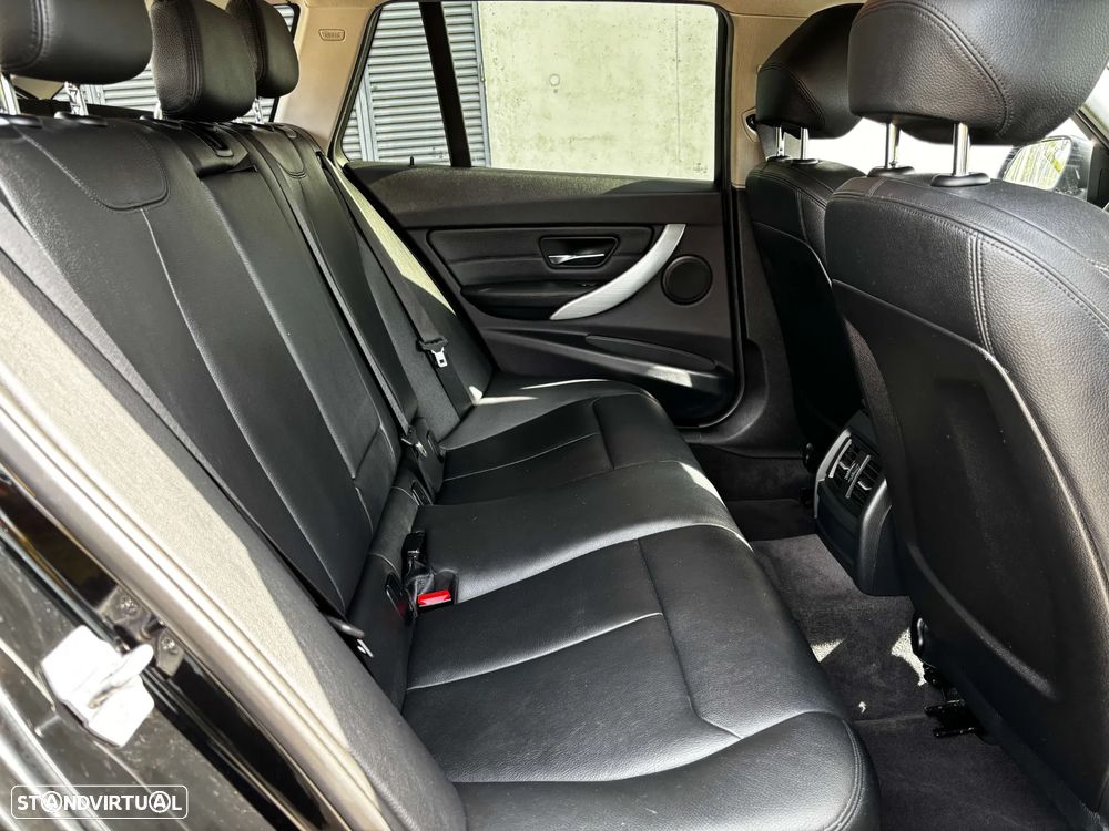BMW 320 d xDrive Luxury Line - 6