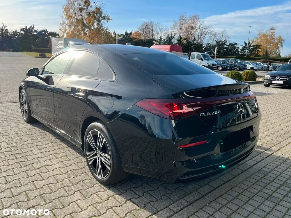 Mercedes-Benz CLA 200 mHEV 8G-DCT - 6