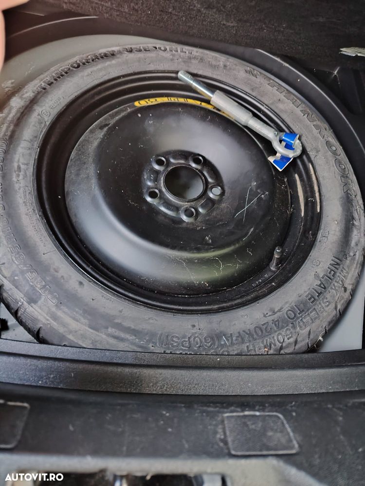 Volvo V40 D2 Aut. Kinetic - 13