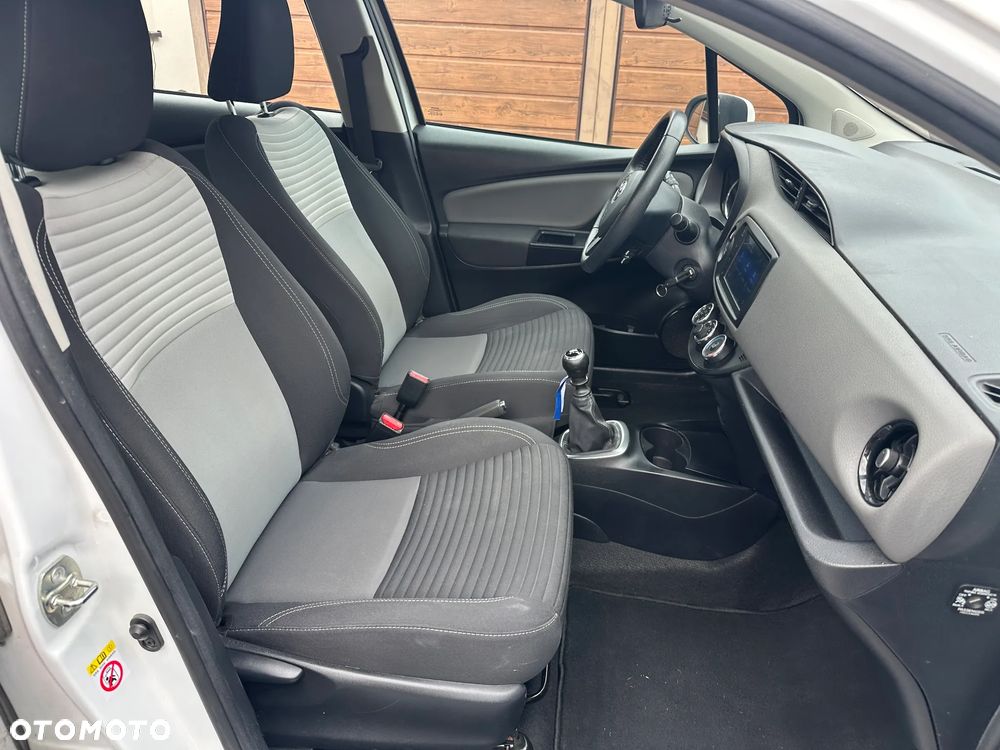 Toyota Yaris 1.5 Dynamic - 5