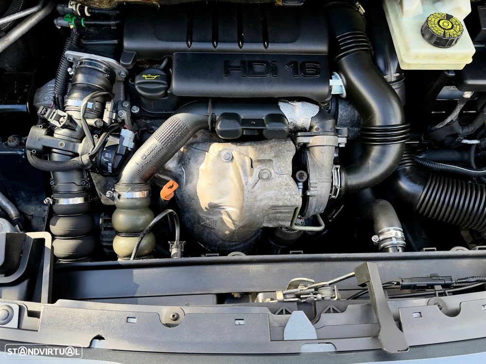 Peugeot 5008 1.6 HDi Premium - 43