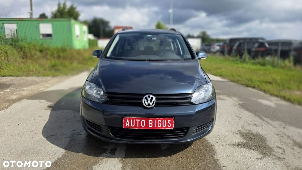 Volkswagen Golf Plus - 9