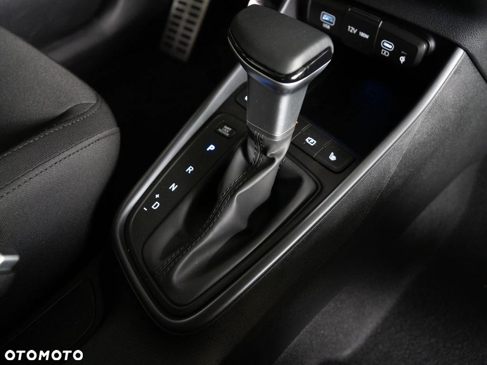 Hyundai Bayon 1.0 T-GDI Executive DCT - 35