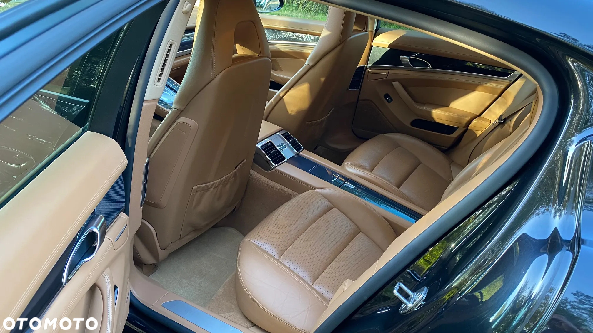 Porsche Panamera Diesel Platinum Edition - 21