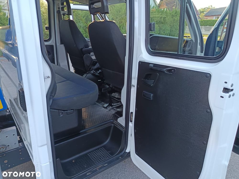 Iveco Daily 35C14 2300cm3 wywrotka kiper dubel doka - 19
