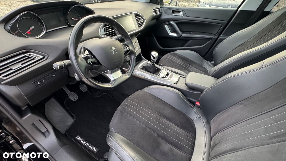Peugeot 308 2.0 BlueHDi Allure S&S - 18