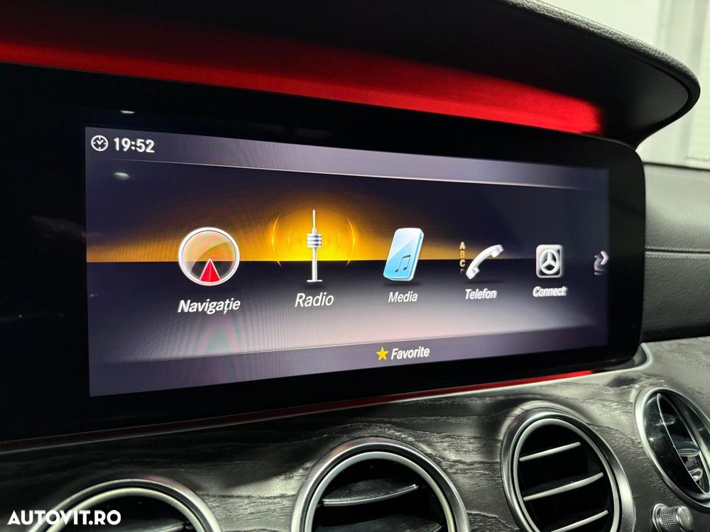 Mercedes-Benz E 220 d 4MATIC 9G-TRONIC AMG Line - 15