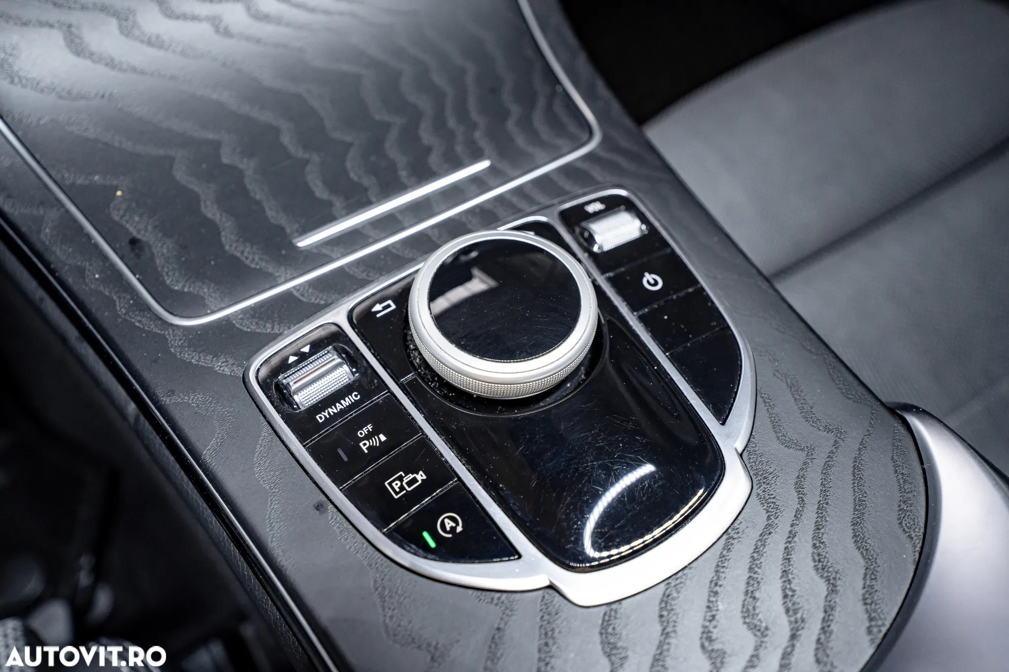 Mercedes-Benz C 220 d T 9G-TRONIC - 12