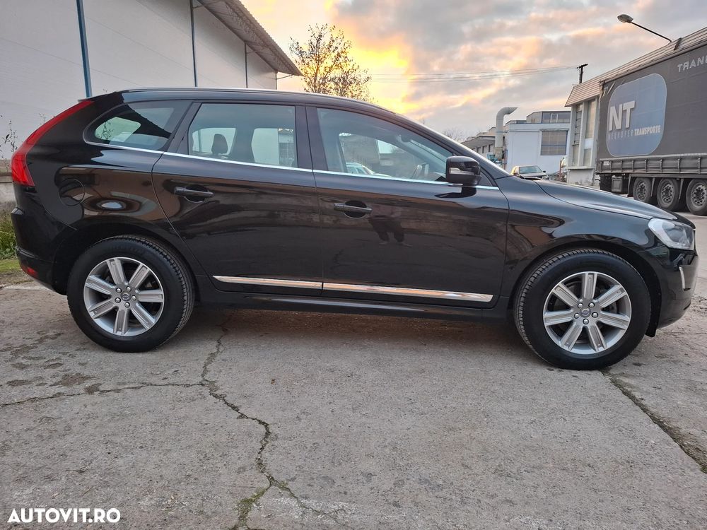 Volvo XC 60 D4 Geartronic Summum - 3