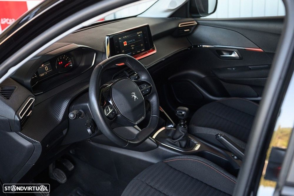 Peugeot 208 1.2 PureTech Active - 16