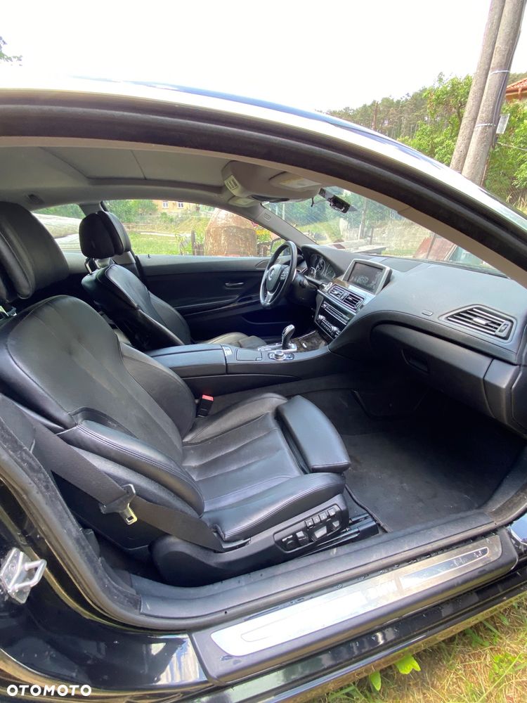 BMW Seria 6 650i xDrive - 13