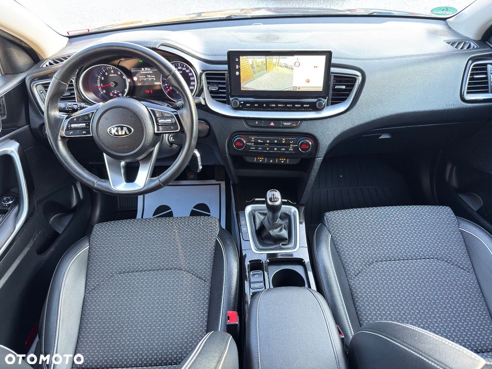 Kia XCeed 1.4 T-GDI L Business Line - 17