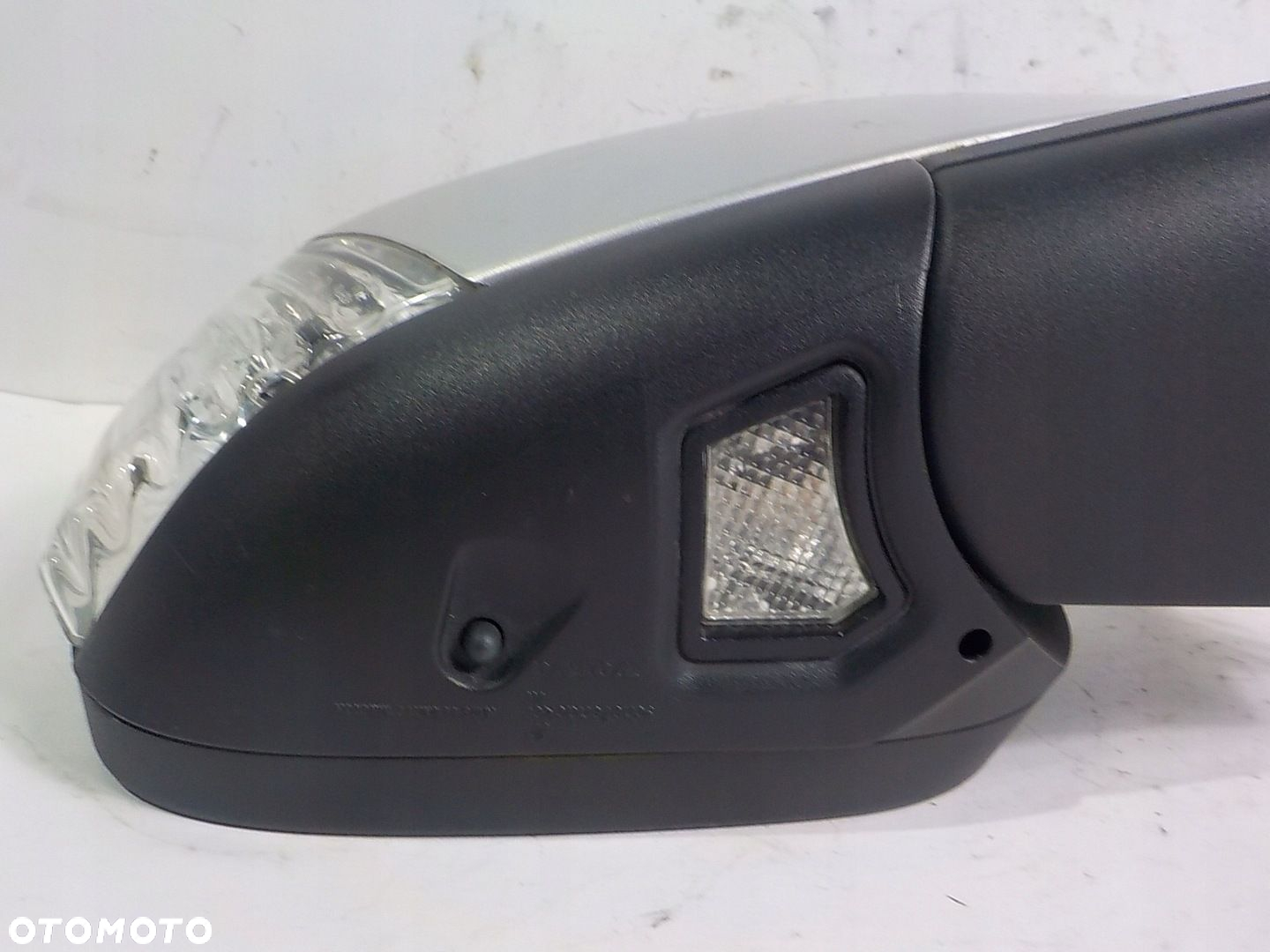 F33 VOLVO XC90 I LIFT LUSTERKO ZEWNĘTRZNE PRAWE 13 PIN 3071619 - 4