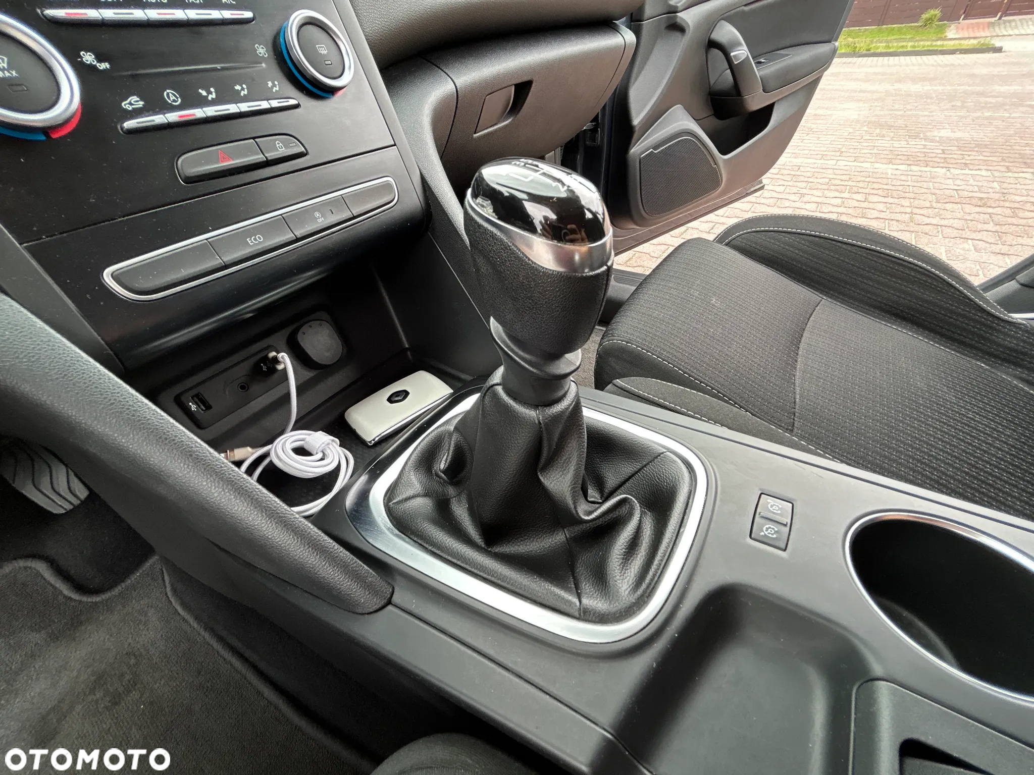 Renault Megane ENERGY dCi 110 BUSINESS - 29