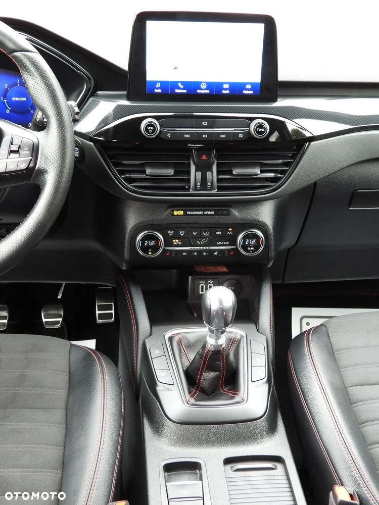 Ford Kuga 2.0 EcoBlue mHEV FWD ST-Line X - 37