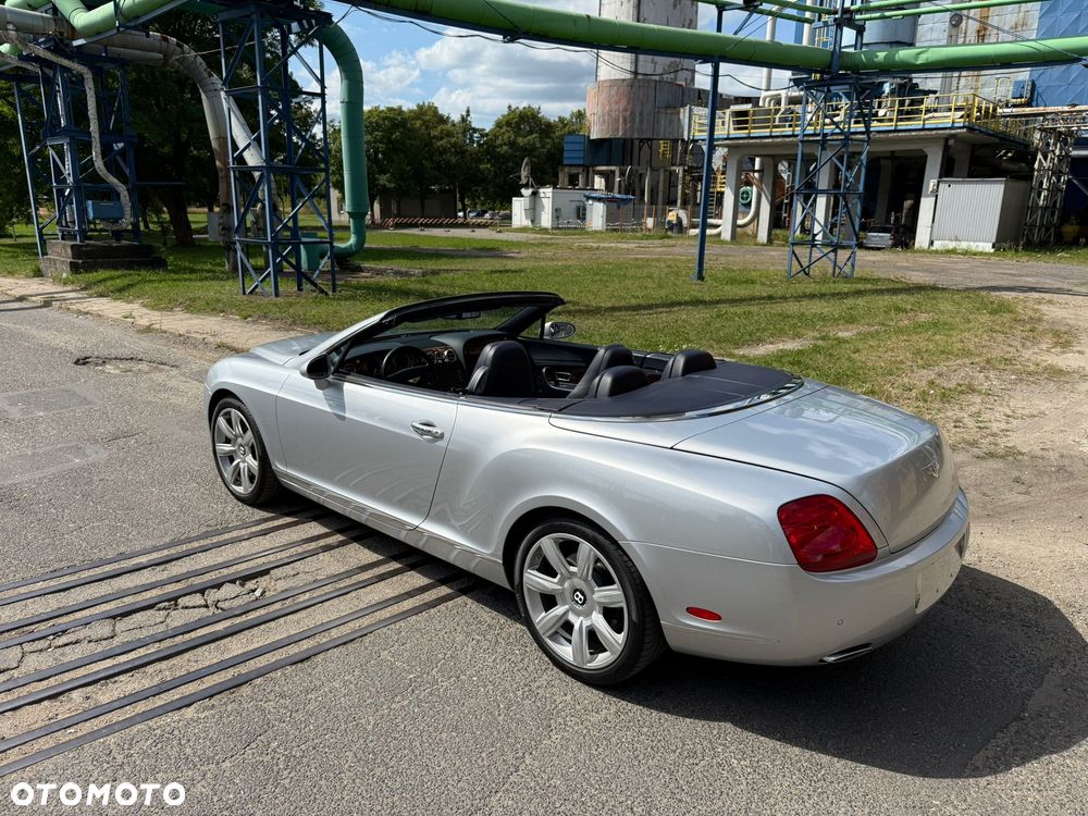 Bentley Continental GT Standard - 4