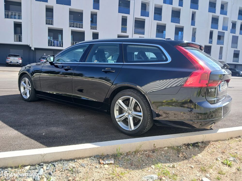 Volvo V90 2.0 D4 Momentum Plus Geartronic - 12