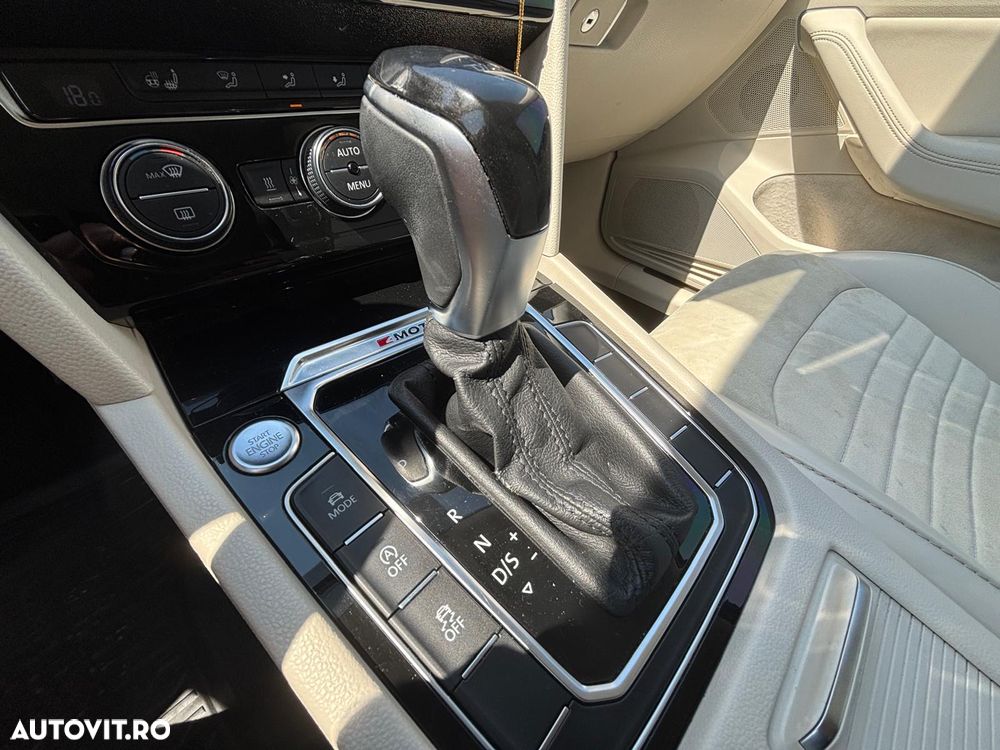 Volkswagen Passat 2.0 TDI DSG 4Motion Highline - 18