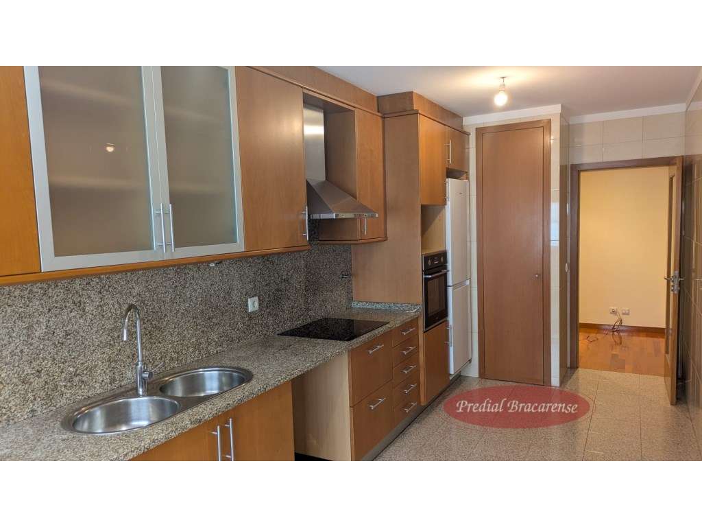 Excelente apartamento T3 , em Nogueira. - Grande imagem: 3/26