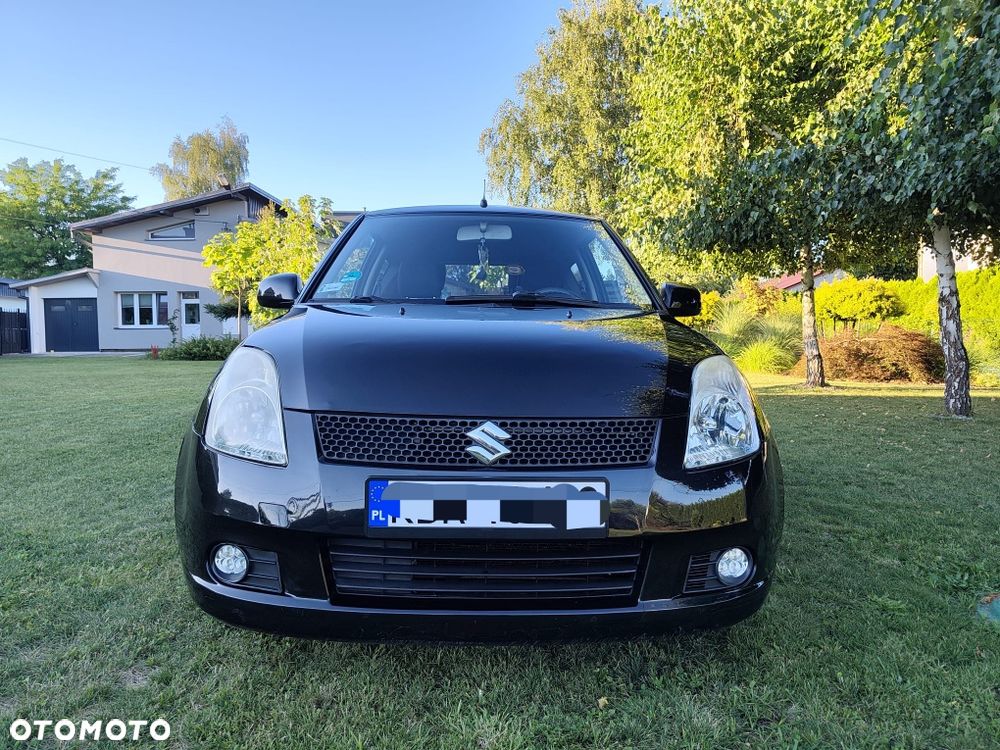 Suzuki Swift - 3