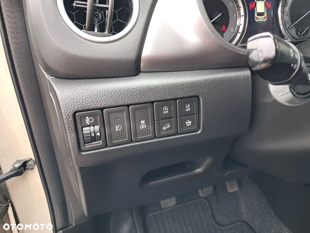 Suzuki Vitara - 21