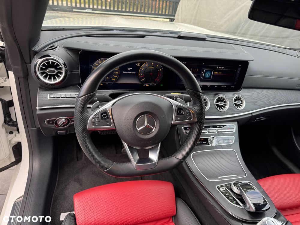Mercedes-Benz Klasa E 400 4-Matic 9G-TRONIC - 16