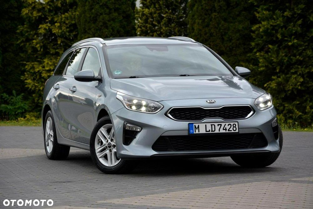 Kia Ceed SW 1.6 CRDi DCT Spirit - 9