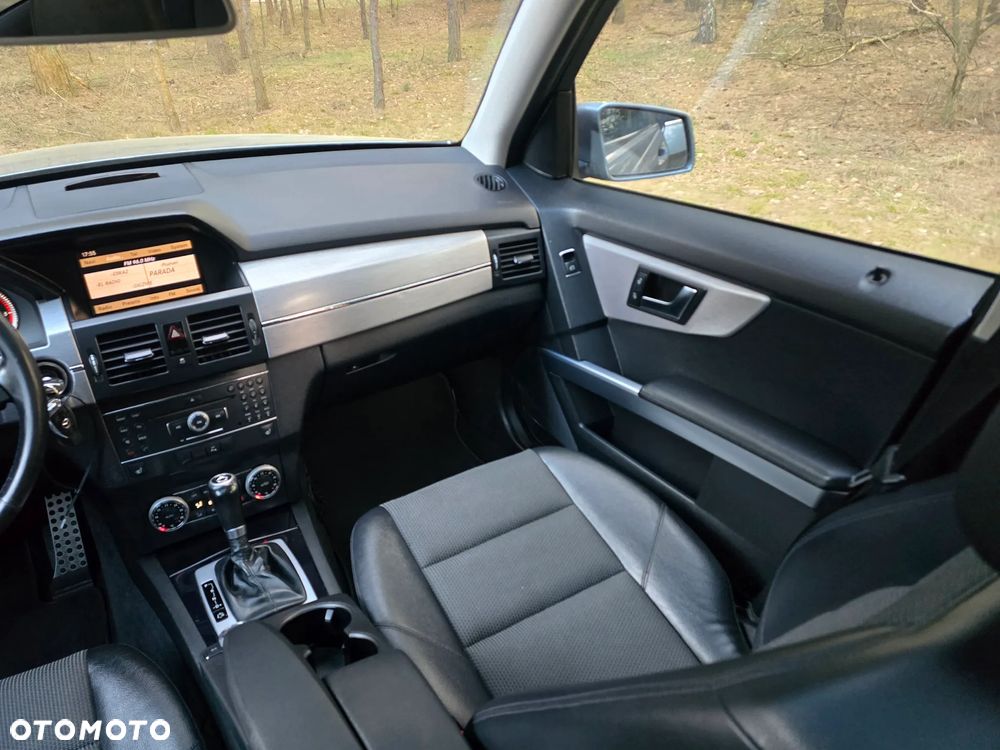 Mercedes-Benz GLK 350 CDI DPF 4Matic 7G-TRONIC - 17