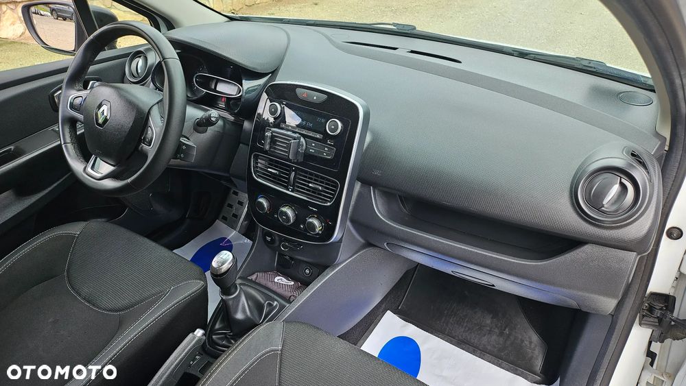 Renault Clio 1.2 16V Alize - 30