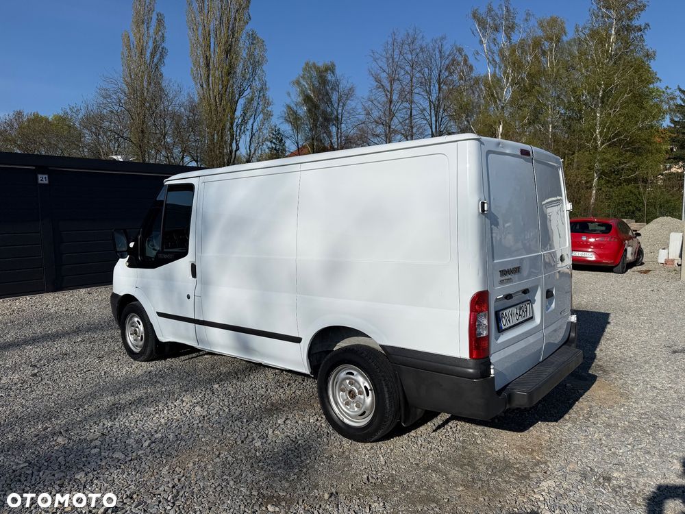 Ford Transit - 4