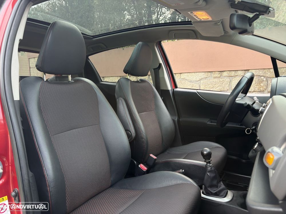 Toyota Yaris 1.33 VVT-i Sport +P.Techno +P.Plus+P.Luxury - 5