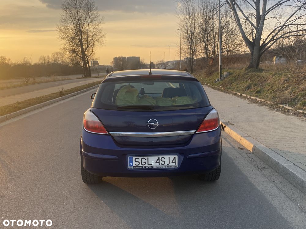 Opel Astra 1.6 - 4